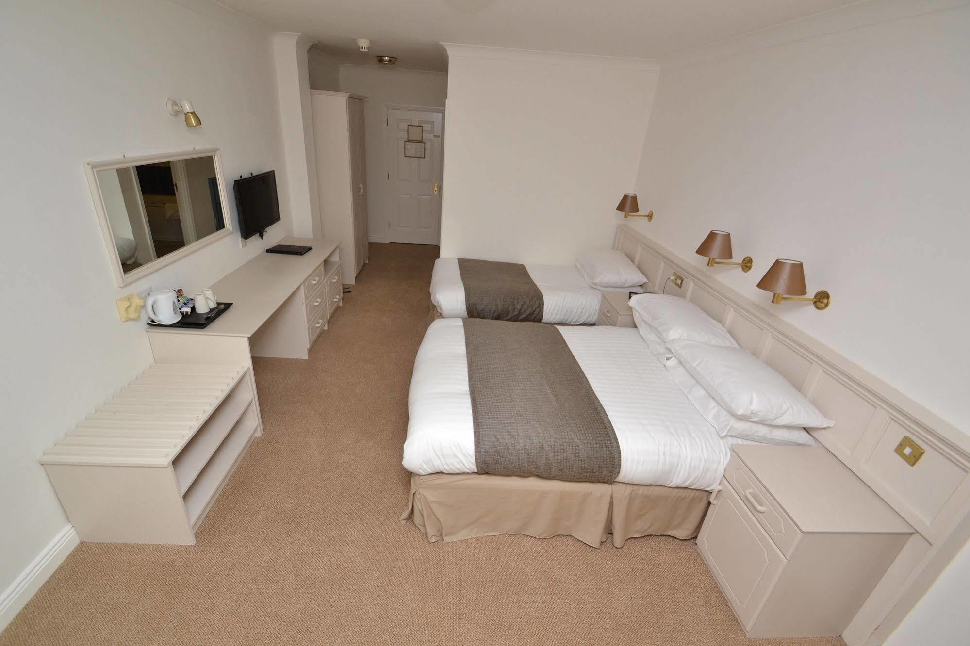 Bay View Hotel Killybegs Exteriör bild